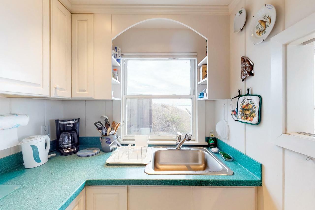 2 Bed 1 Bath Vacation Home In 伊斯特姆 外观 照片