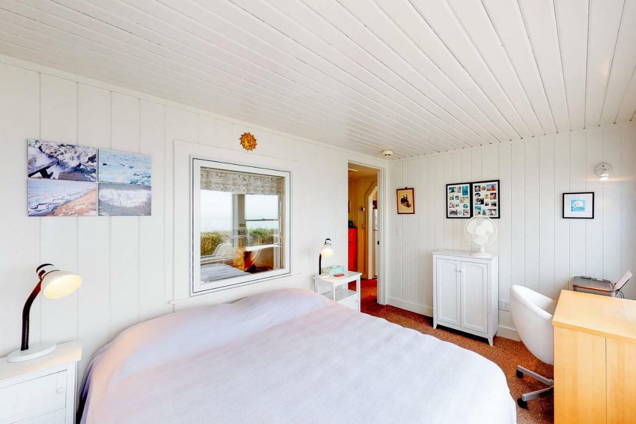 2 Bed 1 Bath Vacation Home In 伊斯特姆 外观 照片